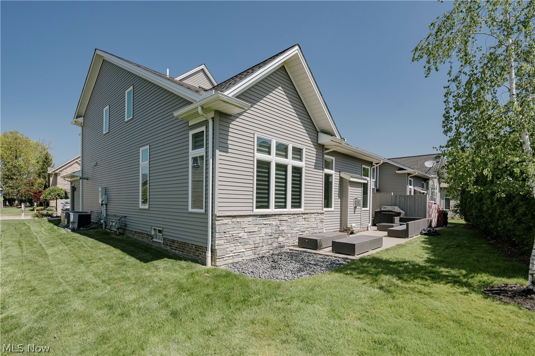 455 Dornoch Lane Highland Heights OH 44143