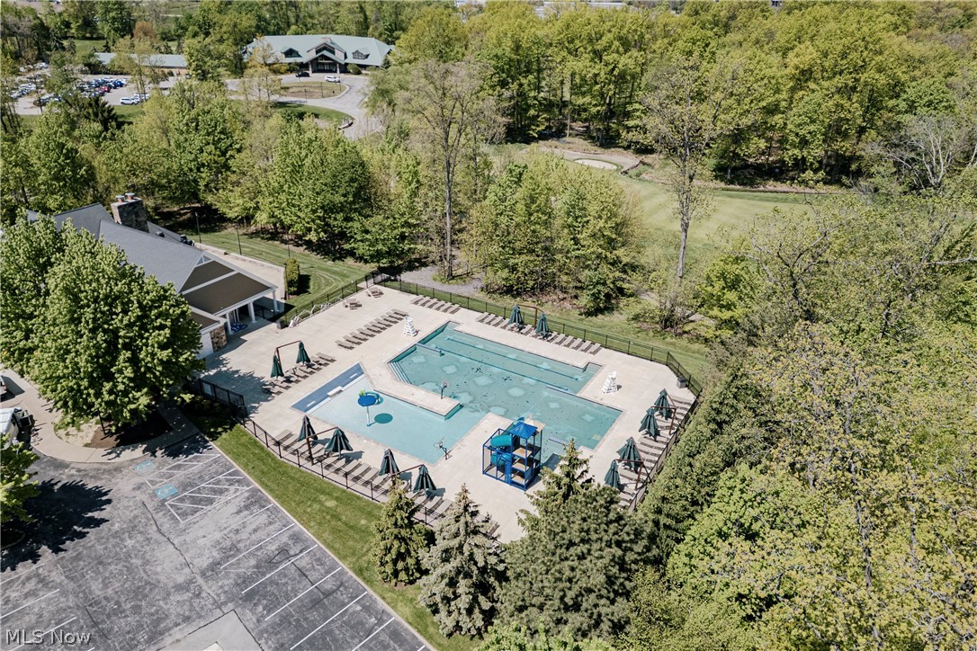 455 Dornoch Lane Highland Heights OH 44143