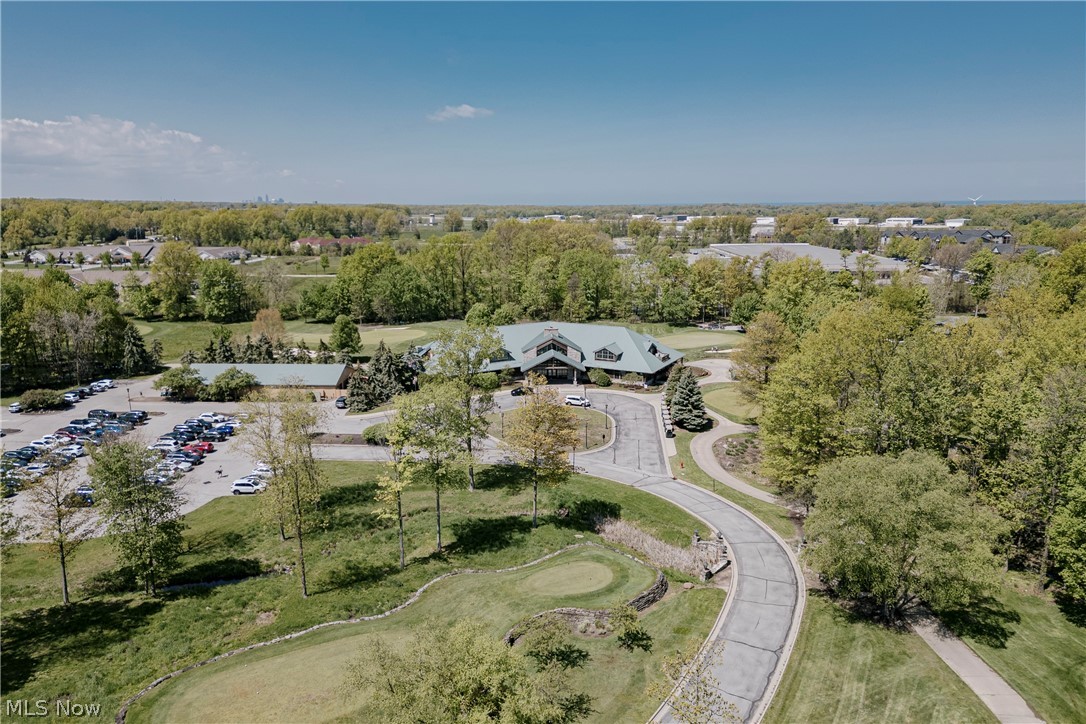 455 Dornoch Lane Highland Heights OH 44143