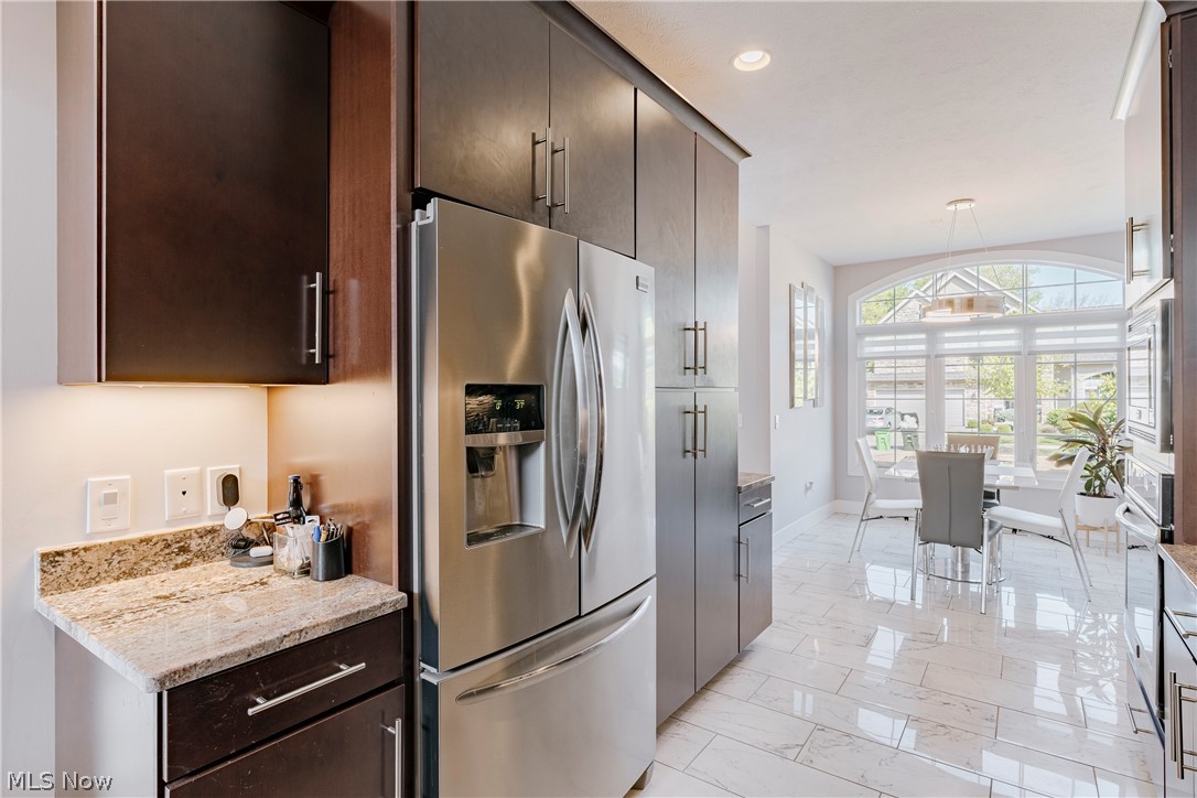 455 Dornoch Lane Highland Heights OH 44143