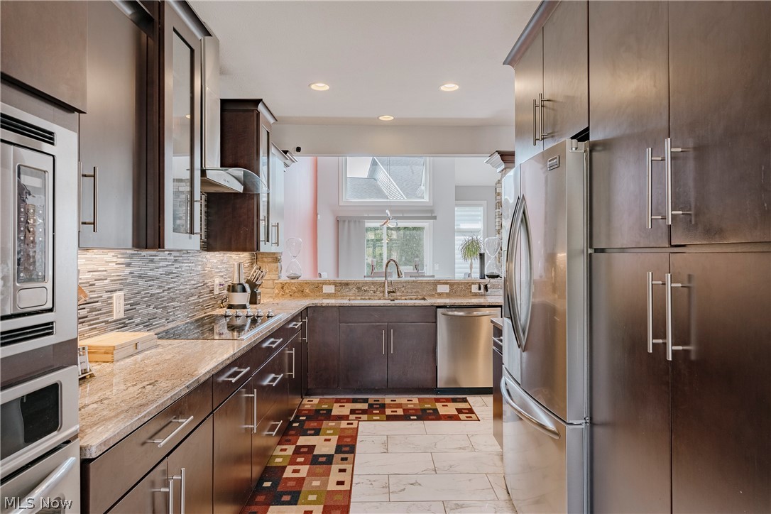 455 Dornoch Lane Highland Heights OH 44143