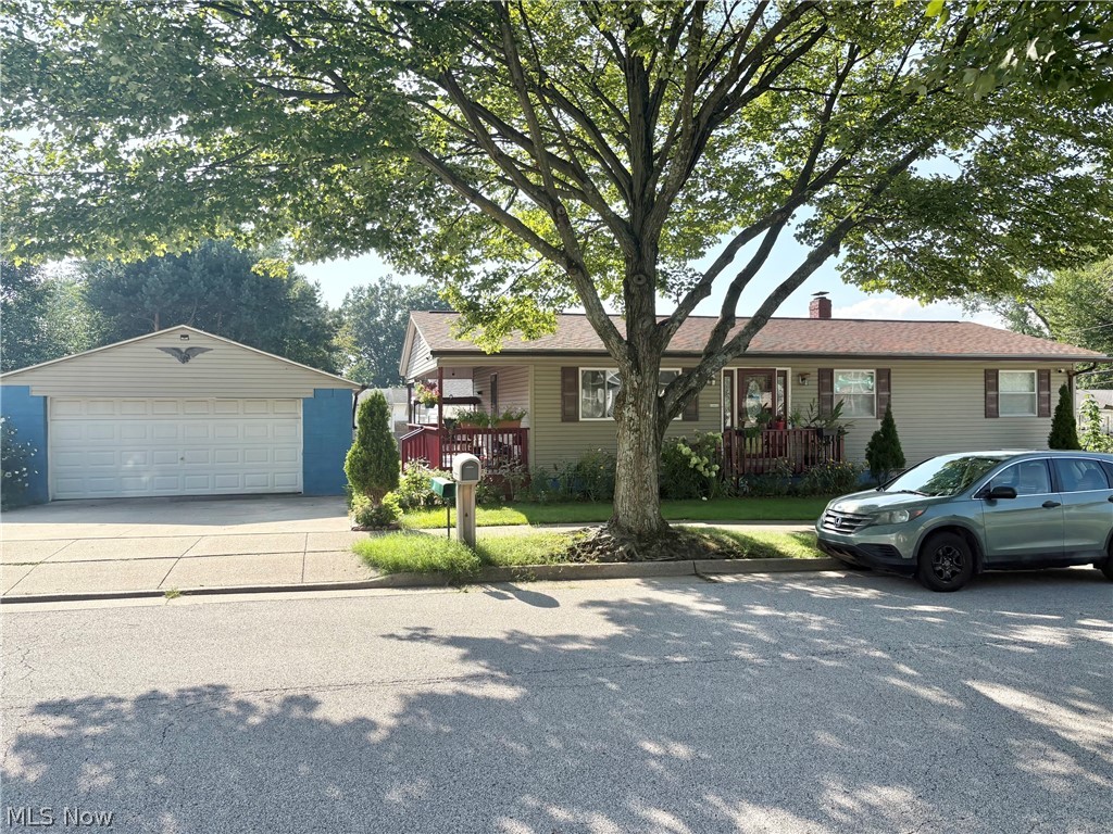 1542 Scenic Way Akron OH 44310