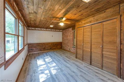 354 E 260th Street Euclid OH 44132