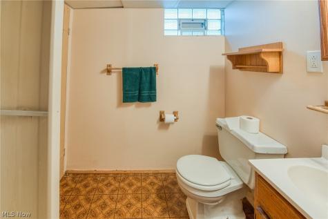 354 E 260th Street Euclid OH 44132