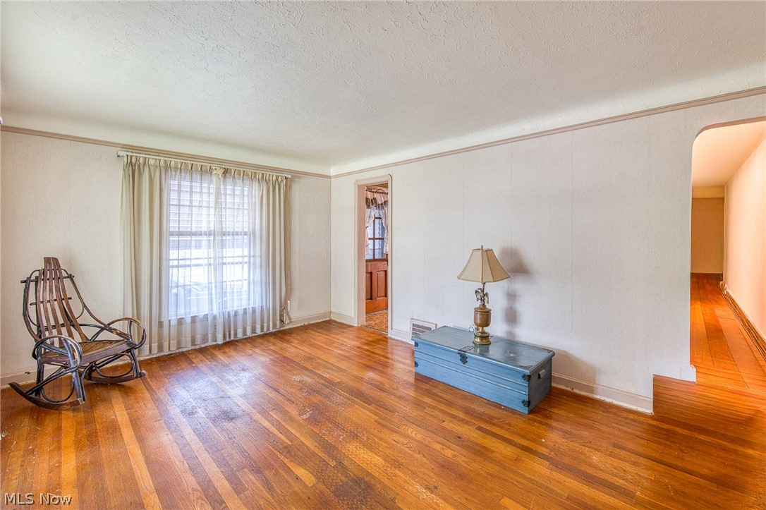 354 E 260th Street Euclid OH 44132