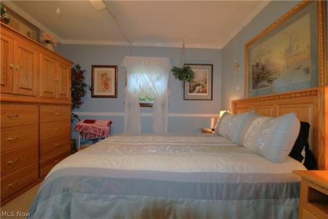 25 Chippewa Drive Milan OH 44846