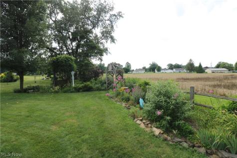 25 Chippewa Drive Milan OH 44846