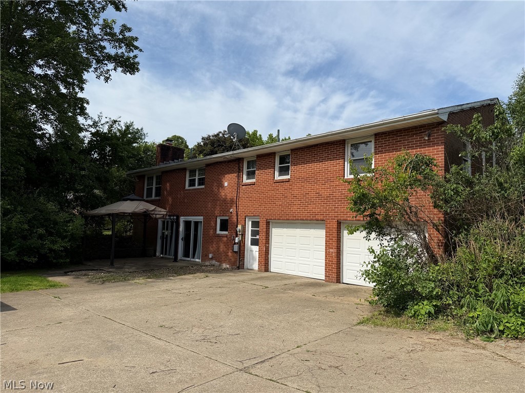 3252 Dellwood Avenue NW Canton OH 44708
