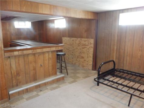 6103 Westbrook Drive Brook Park OH 44142