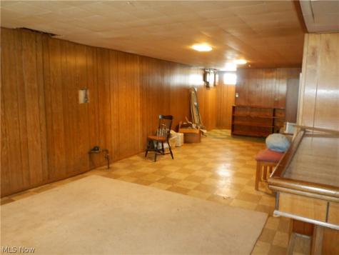 6103 Westbrook Drive Brook Park OH 44142