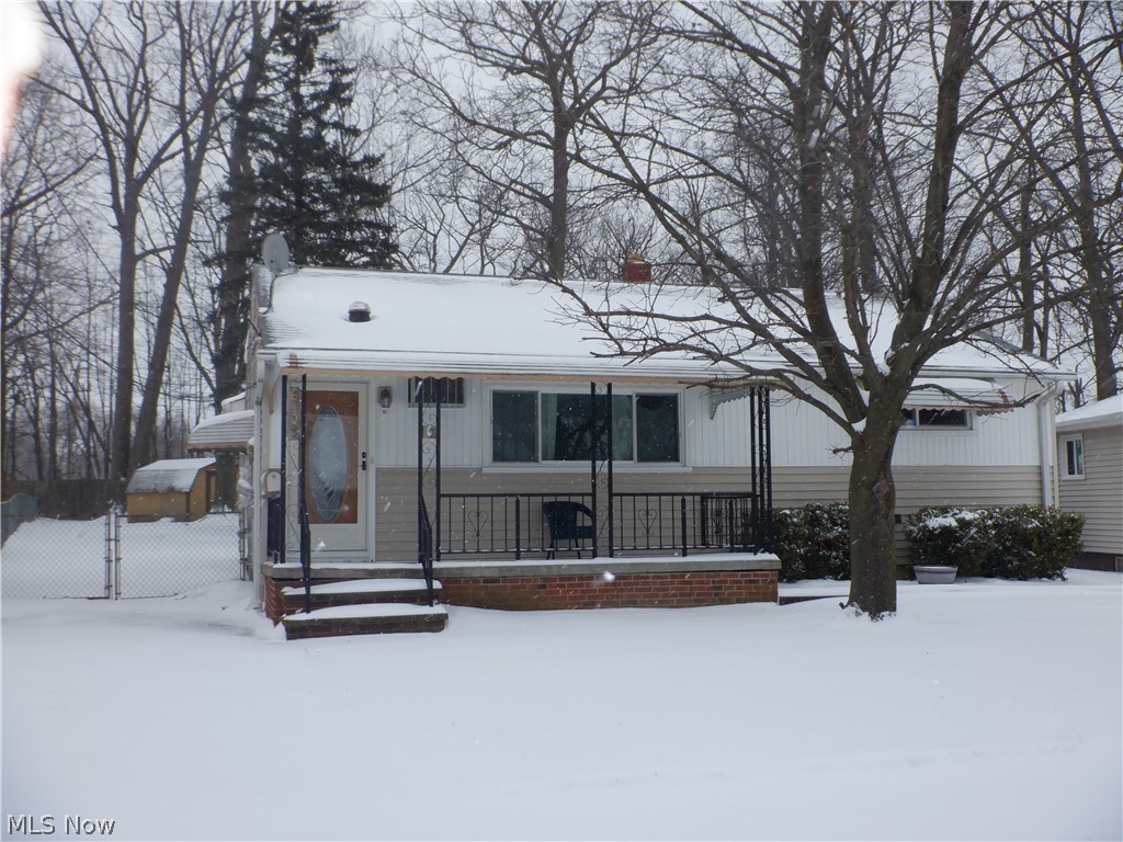 6103 Westbrook Drive Brook Park OH 44142