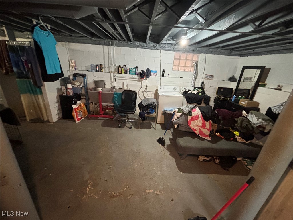 3676 W 130th Street Cleveland OH 44111