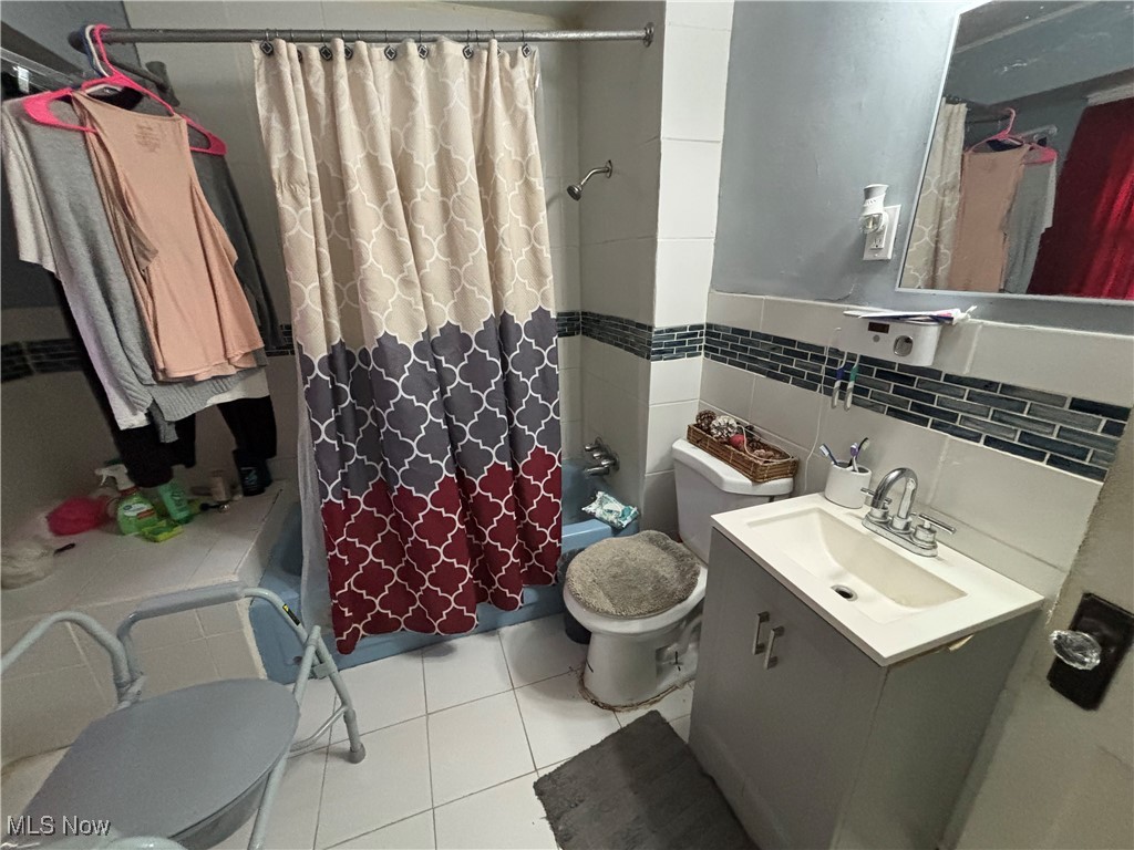 3676 W 130th Street Cleveland OH 44111