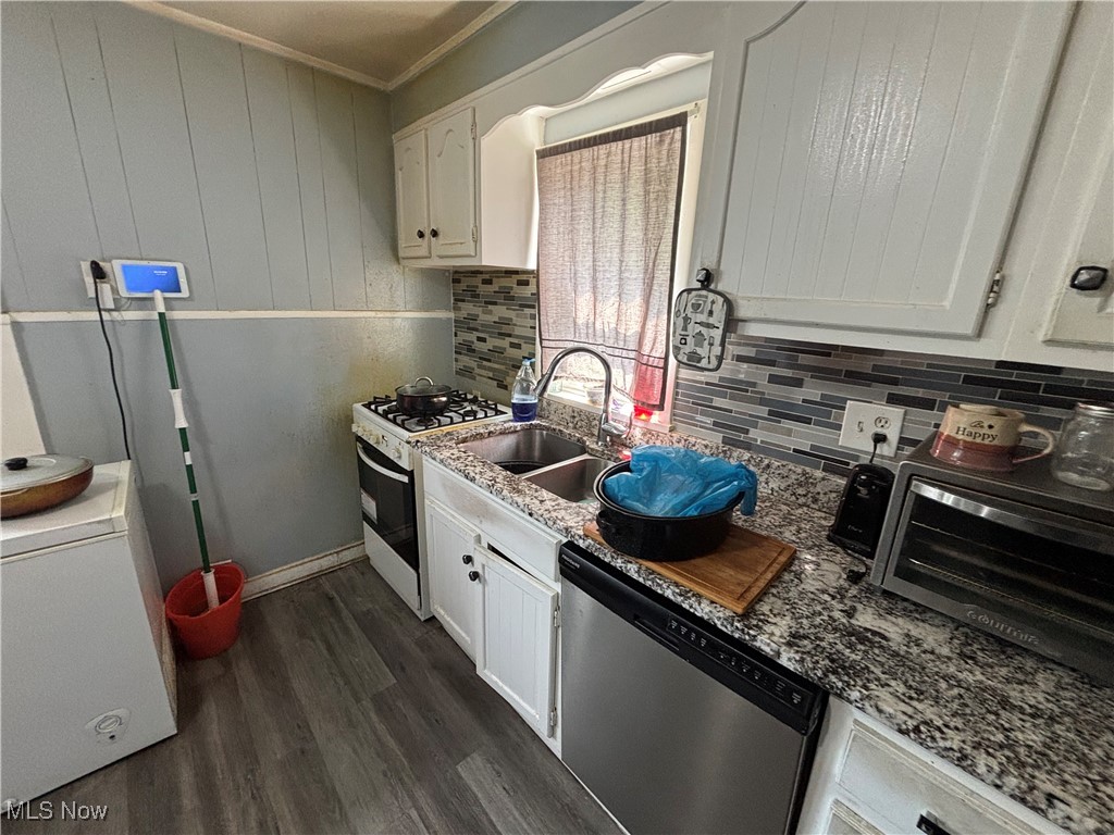 3676 W 130th Street Cleveland OH 44111