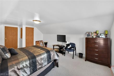 2140 Lamberton Road Cleveland Heights OH 44118