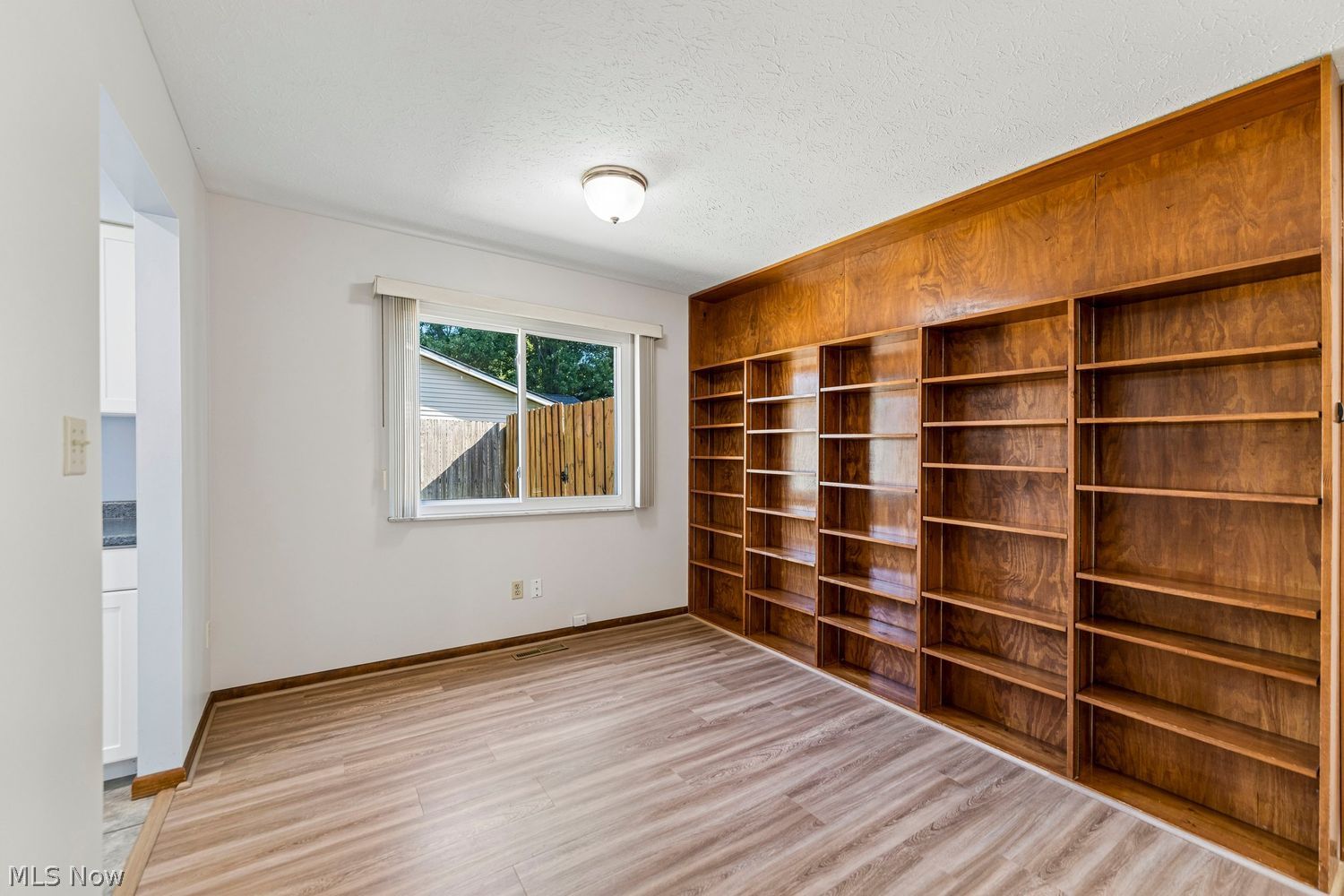 6095 Denise Drive North Ridgeville OH 44039