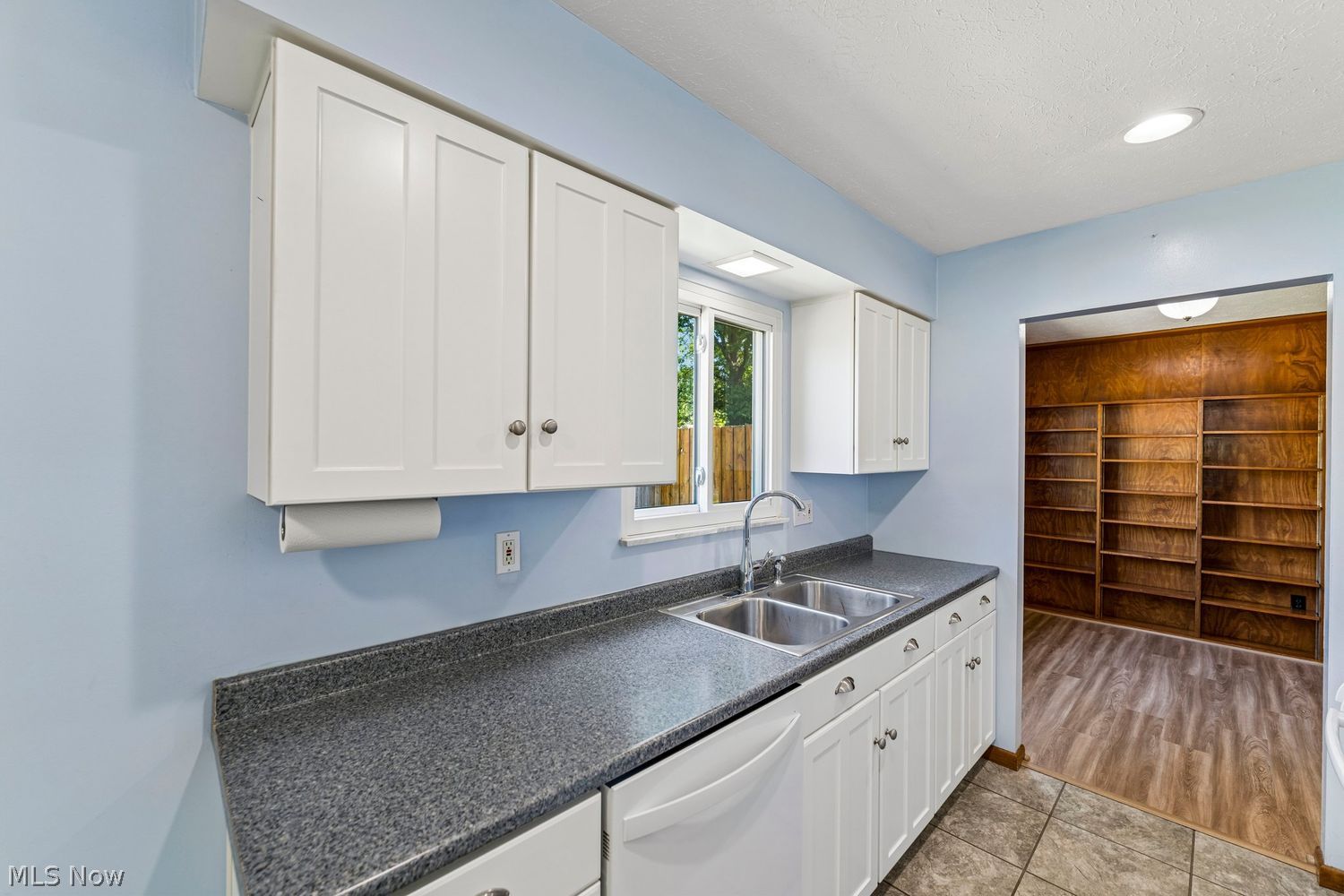 6095 Denise Drive North Ridgeville OH 44039