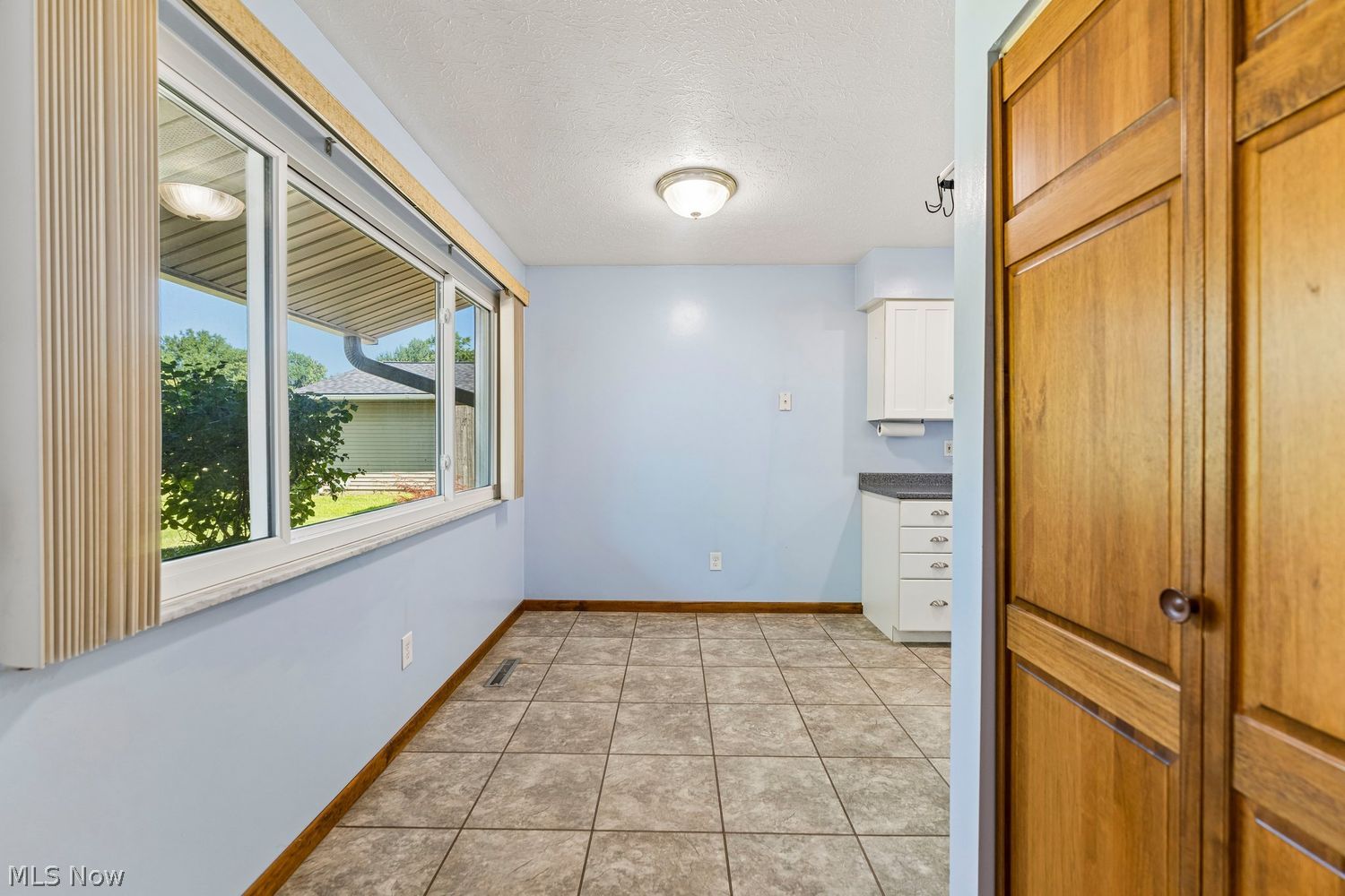 6095 Denise Drive North Ridgeville OH 44039