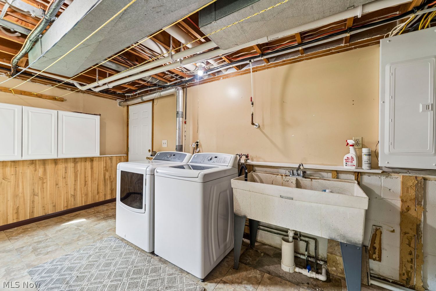6095 Denise Drive North Ridgeville OH 44039