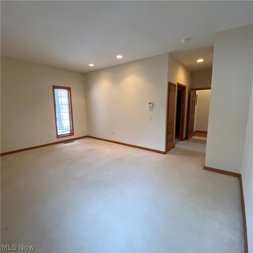 33110 Wren Haven Circle North Ridgeville OH 44039