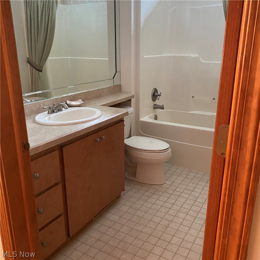 33110 Wren Haven Circle North Ridgeville OH 44039