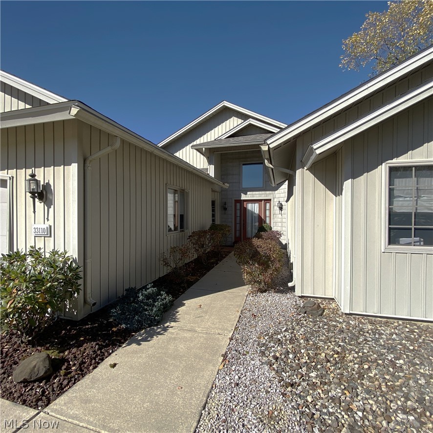 33110 Wren Haven Circle North Ridgeville OH 44039