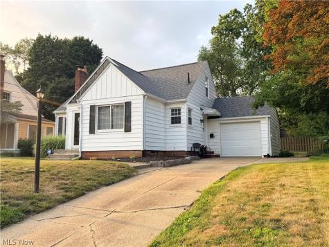 2007 32nd Street NW Canton OH 44709