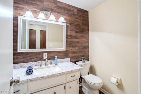 57 Woodhollow Drive Brunswick OH 44212