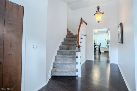 57 Woodhollow Drive Brunswick OH 44212