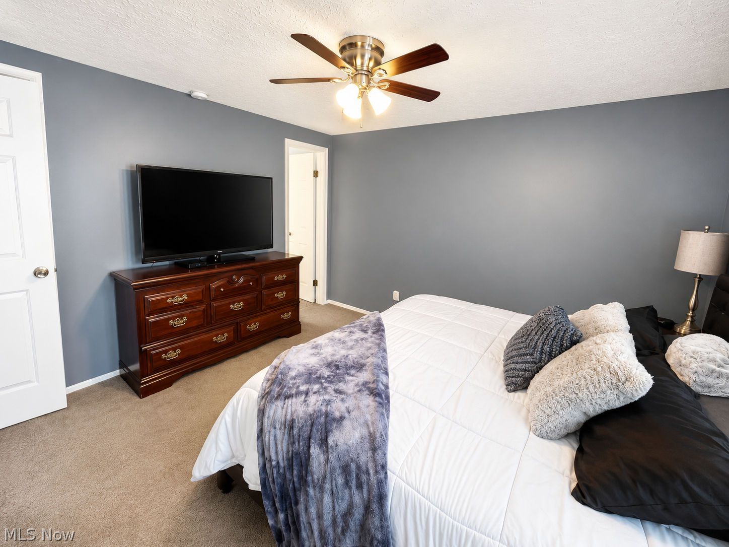 35210 Downing Avenue North Ridgeville OH 44039