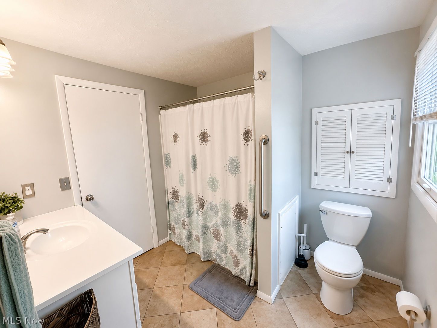 35210 Downing Avenue North Ridgeville OH 44039