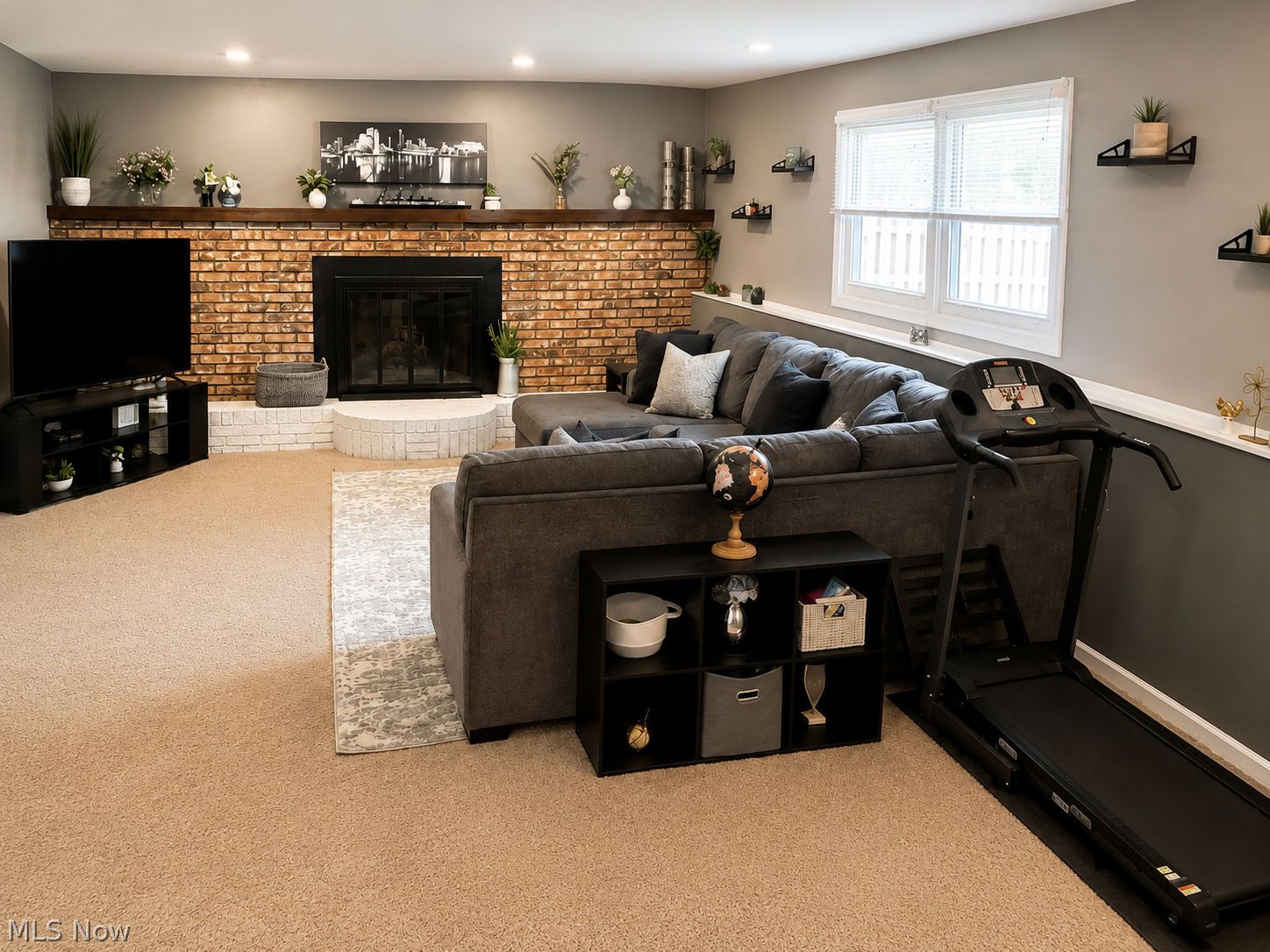35210 Downing Avenue North Ridgeville OH 44039