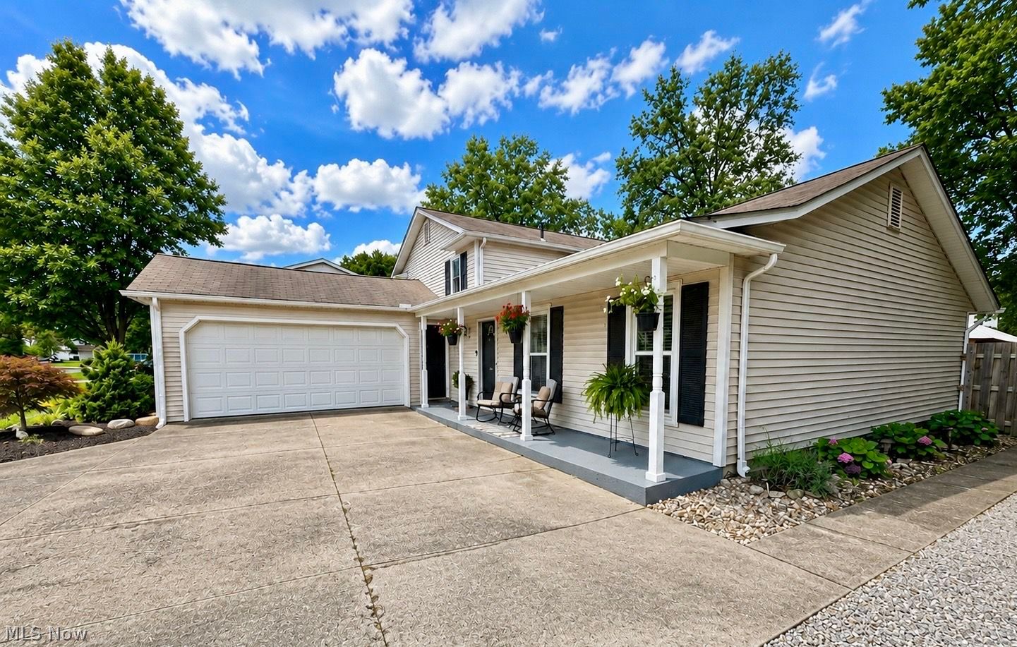 35210 Downing Avenue North Ridgeville OH 44039
