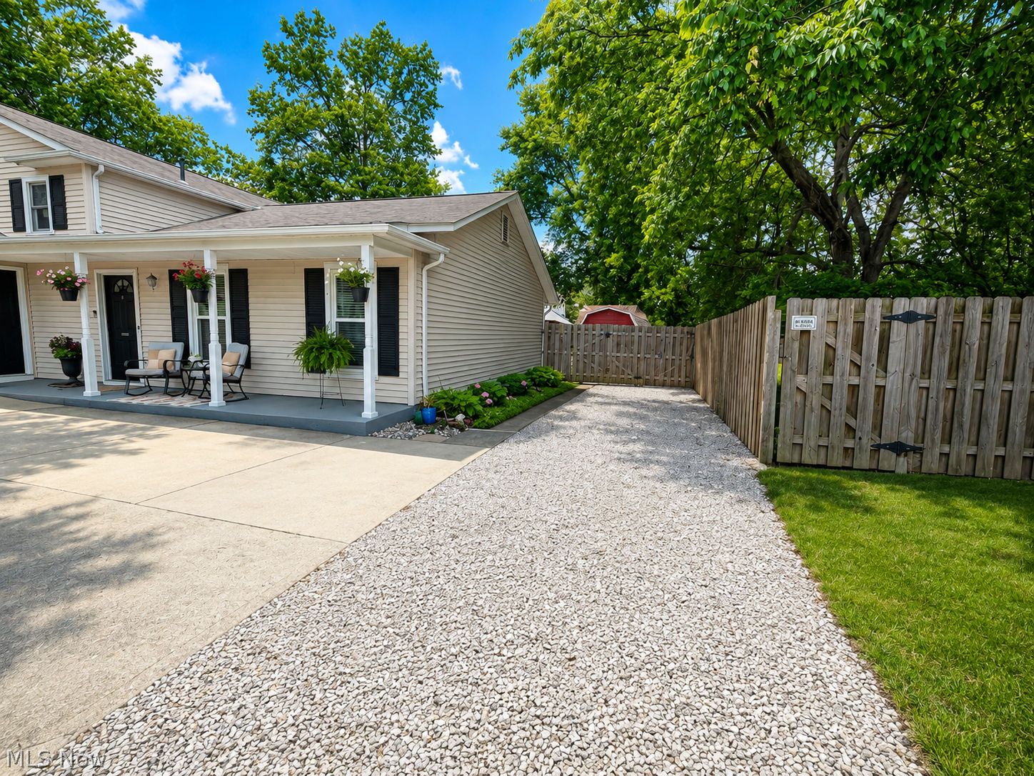 35210 Downing Avenue North Ridgeville OH 44039