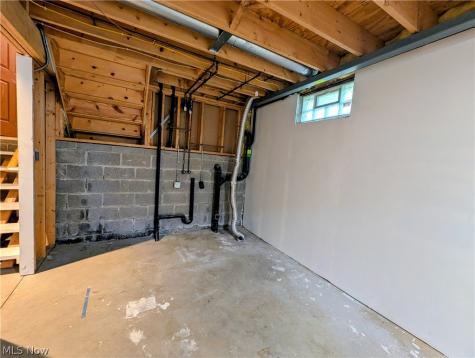 2555 Derick Street Wooster OH 44691