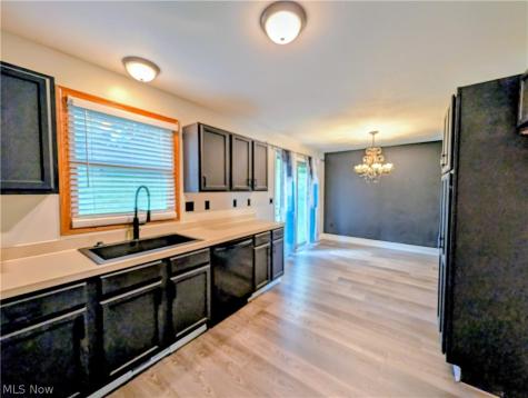 2555 Derick Street Wooster OH 44691