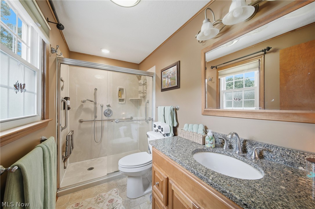 831 Oakcrest Lane NE Massillon OH 44646