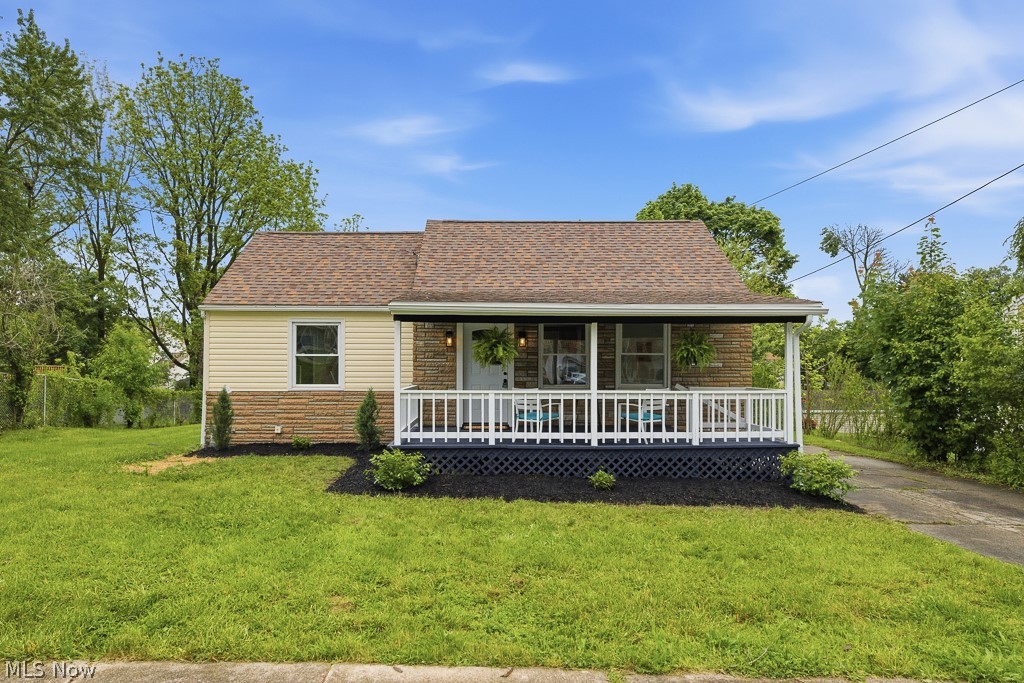 359 High Grove Boulevard Akron OH 44312