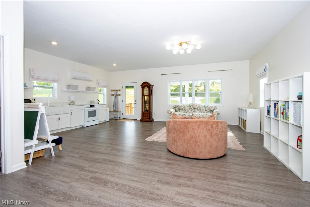 14350 Township Road 473 Lakeville OH 44638