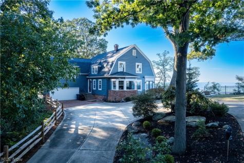 26534 Lake Road Bay Village OH 44140