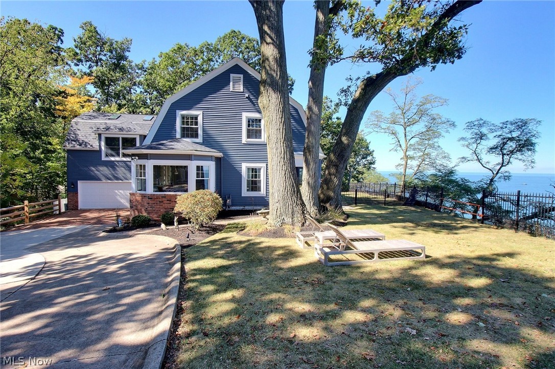 26534 Lake Road Bay Village OH 44140