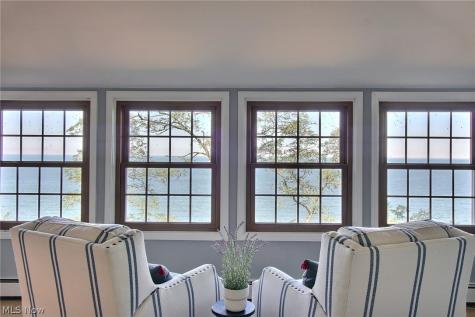 26534 Lake Road Bay Village OH 44140