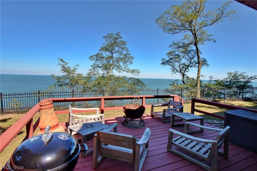 26534 Lake Road Bay Village OH 44140