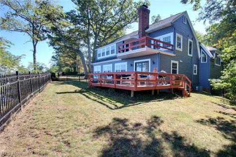 26534 Lake Road Bay Village OH 44140