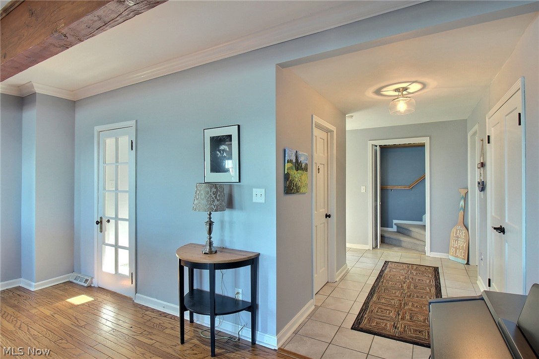 26534 Lake Road Bay Village OH 44140
