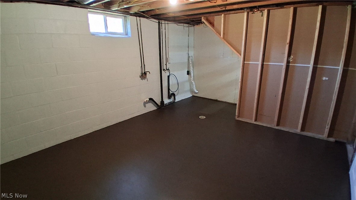 317 S King Street West Lafayette OH 43845