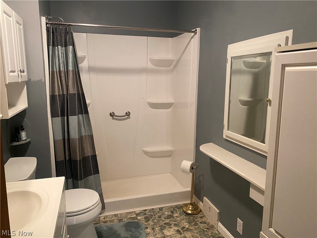 158 Jerrol Court Elyria OH 44035