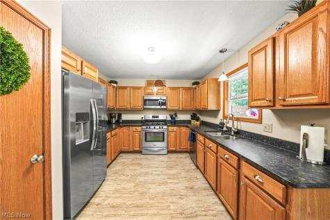 4021 Timber Run Ravenna OH 44266