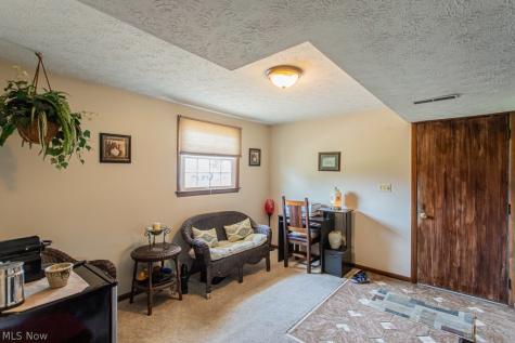 1458 Pepperwood Drive Niles OH 44446
