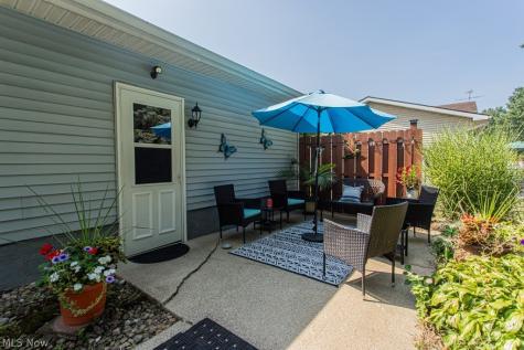 1458 Pepperwood Drive Niles OH 44446